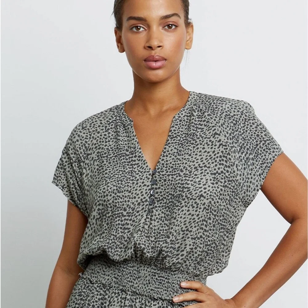 Rails Karla Animal Print Mini Dress in Olive Lynx, Sz L - Picture 3 of 14